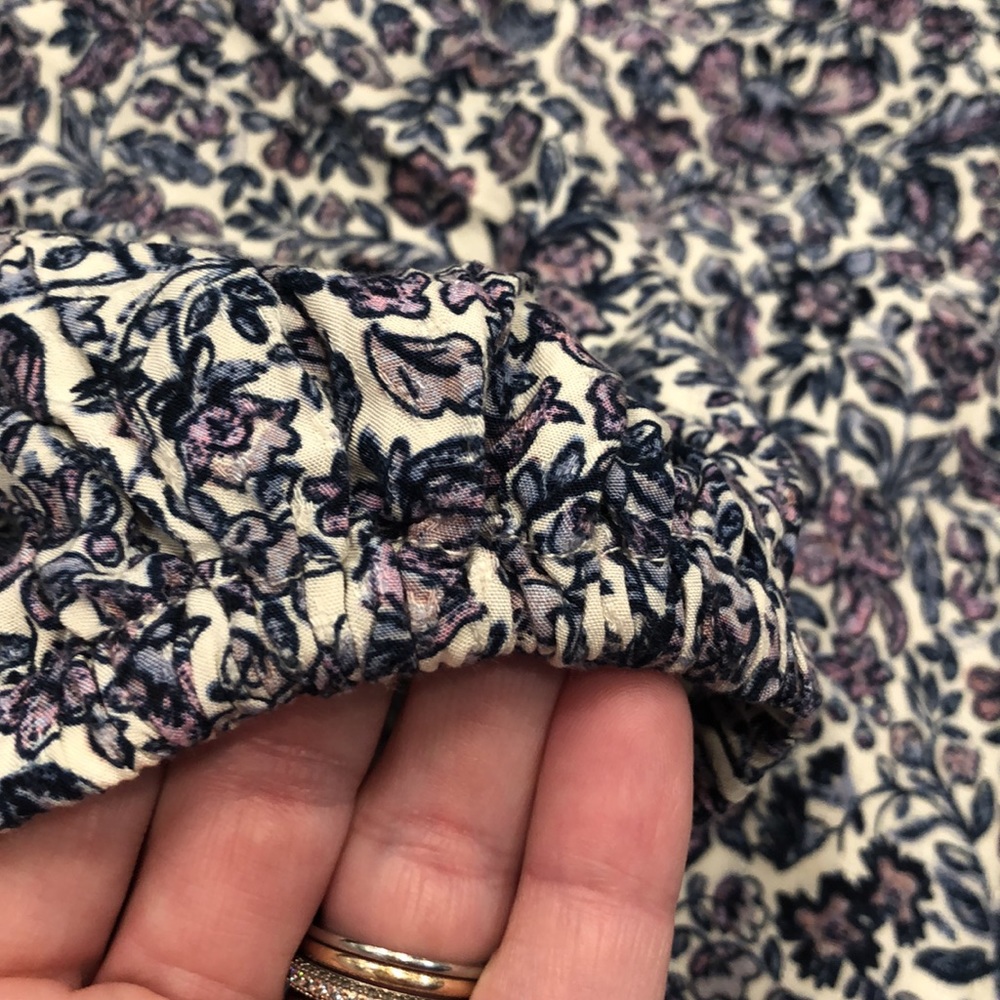 Universal Thread top - Picture 5 of 12
